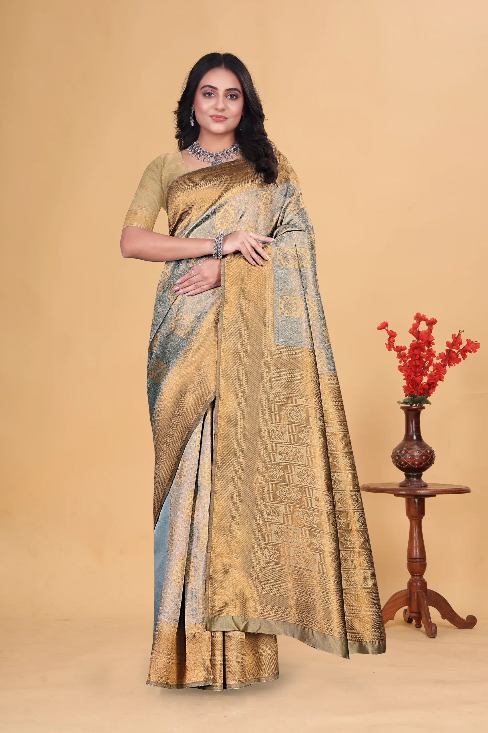 Regal Dual-Tone Silk Saree with Antique Zari Weave